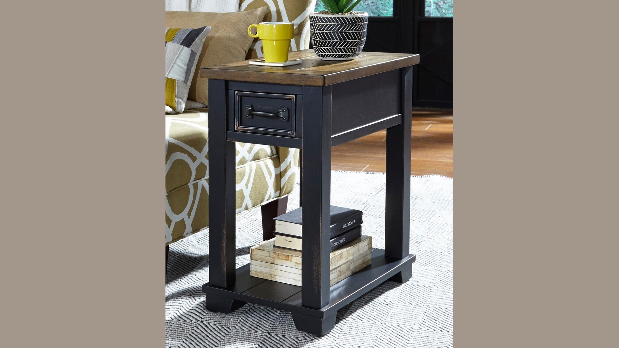 Ashland Occasional Table Group