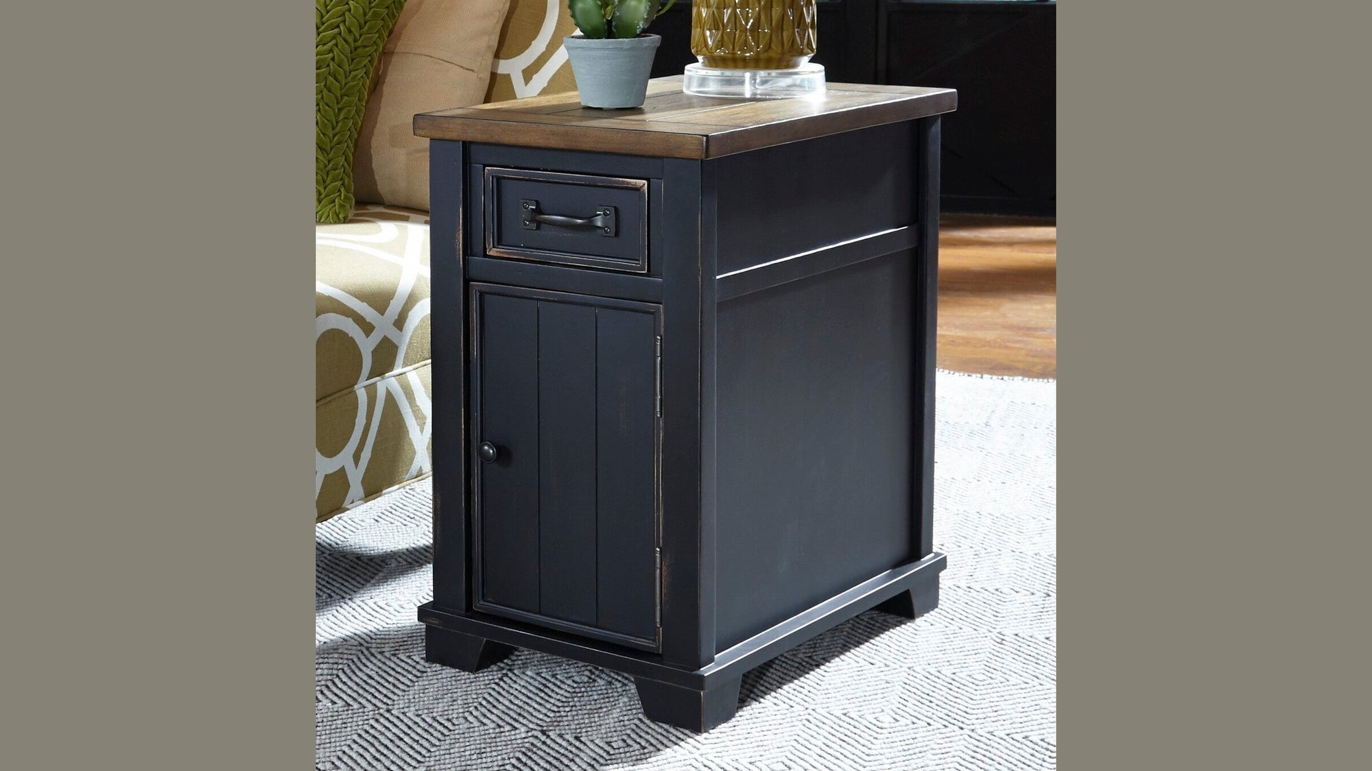 Ashland Occasional Table Group