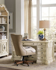 EC - Lynn Executive Swivel Chair