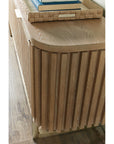 Commerce And Market - Easton Entertainment Console