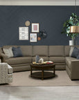 Thomas - 4T00 - Sectional