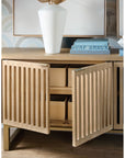 Commerce And Market - Easton Entertainment Console