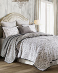 Fleur De Lis - Twin Reversible Quilt Set Set of 2 - Gray / White