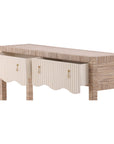 Lily's - Table