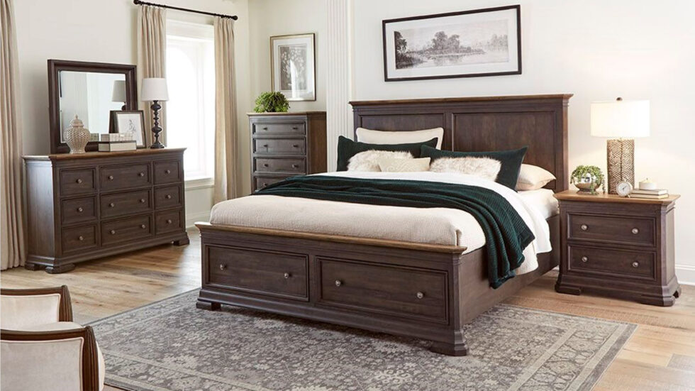 Grand Louie Storage Bed