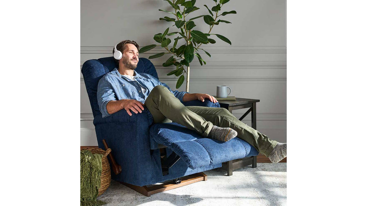 Pinnacle Recliner