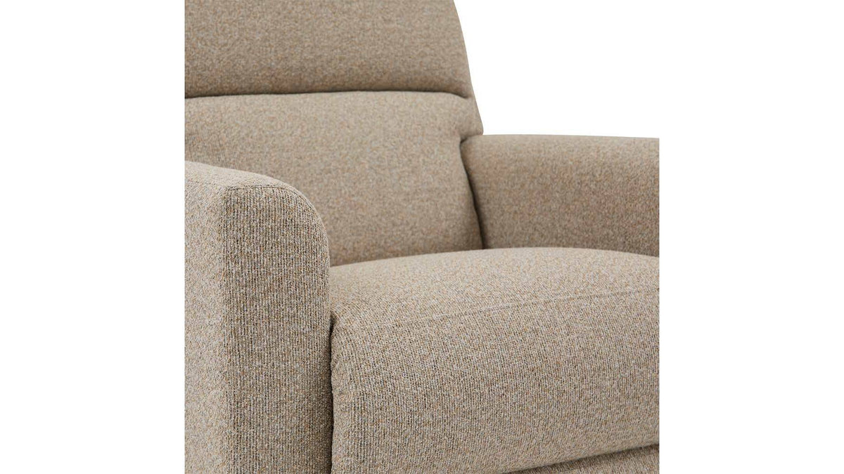 Wynne Recliner