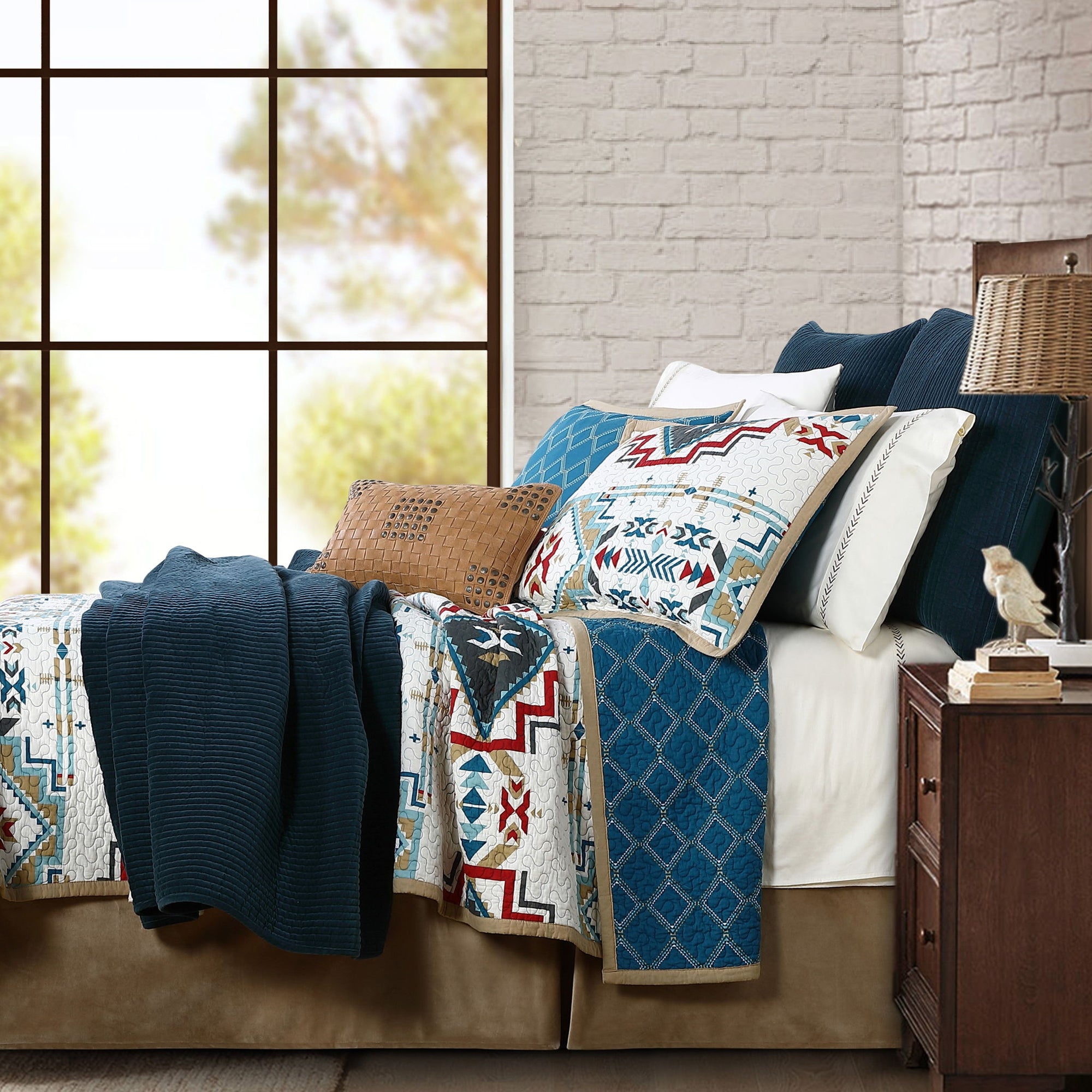 Spirit Valley - King Quilt Set (Set of 3) - Teal