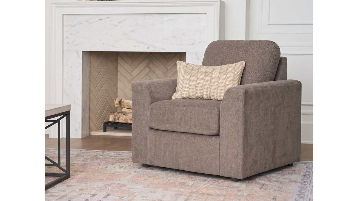 Fleetwood Chair