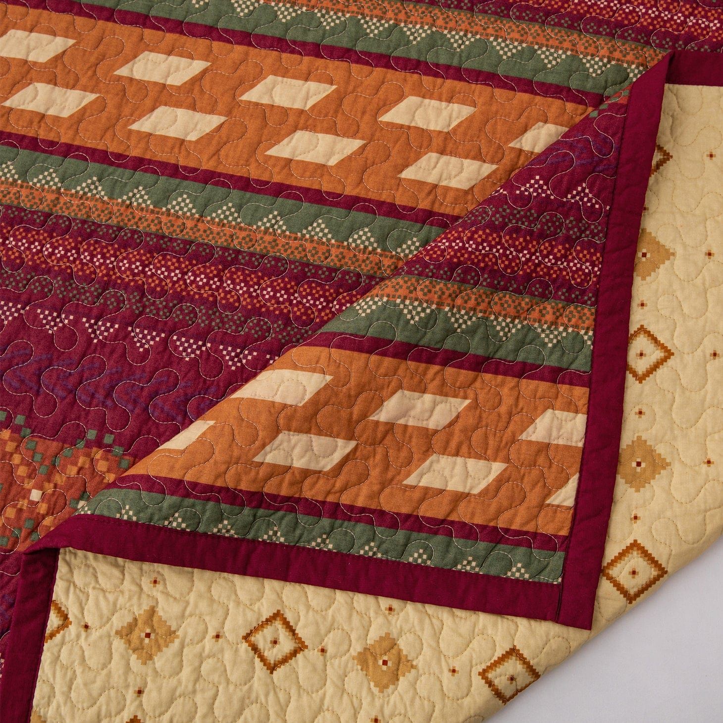 Solace - Full/Queen Reversible Quilt Set (Set of 3) - Red / Orange / Brown