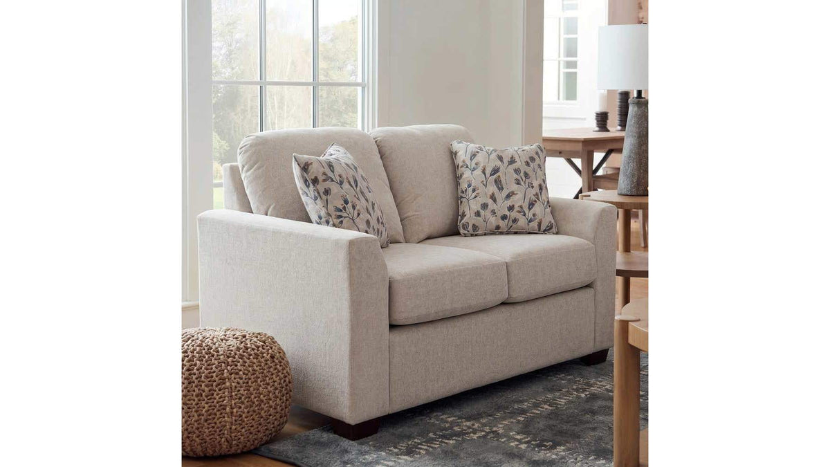 Fleetwood Loveseat