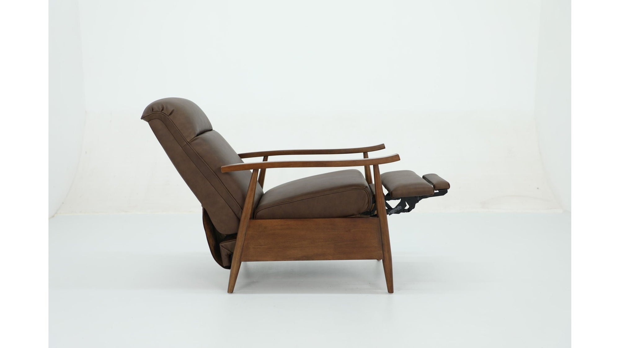 Hampton B - Recliner Push Thru The Arms