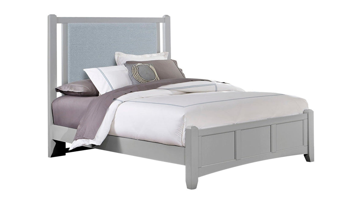 Bonanza - Ocean Blue Upholstered Bed With Mansion Footboard