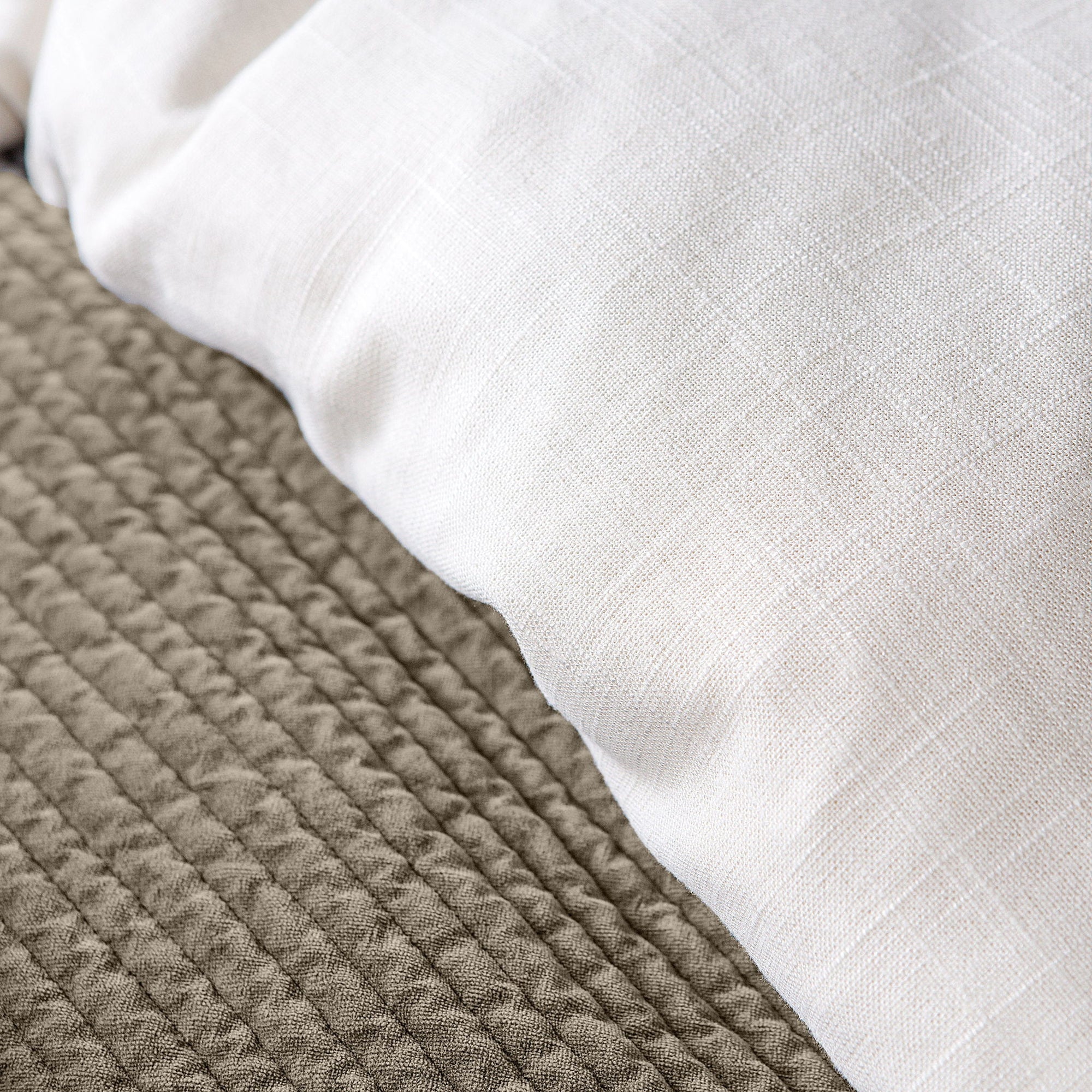 Hera - King Washed Linen Flange Duvet Cover Set (Set of 3) - White
