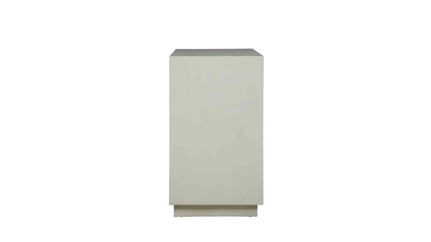 Challenger - Small Chest - White