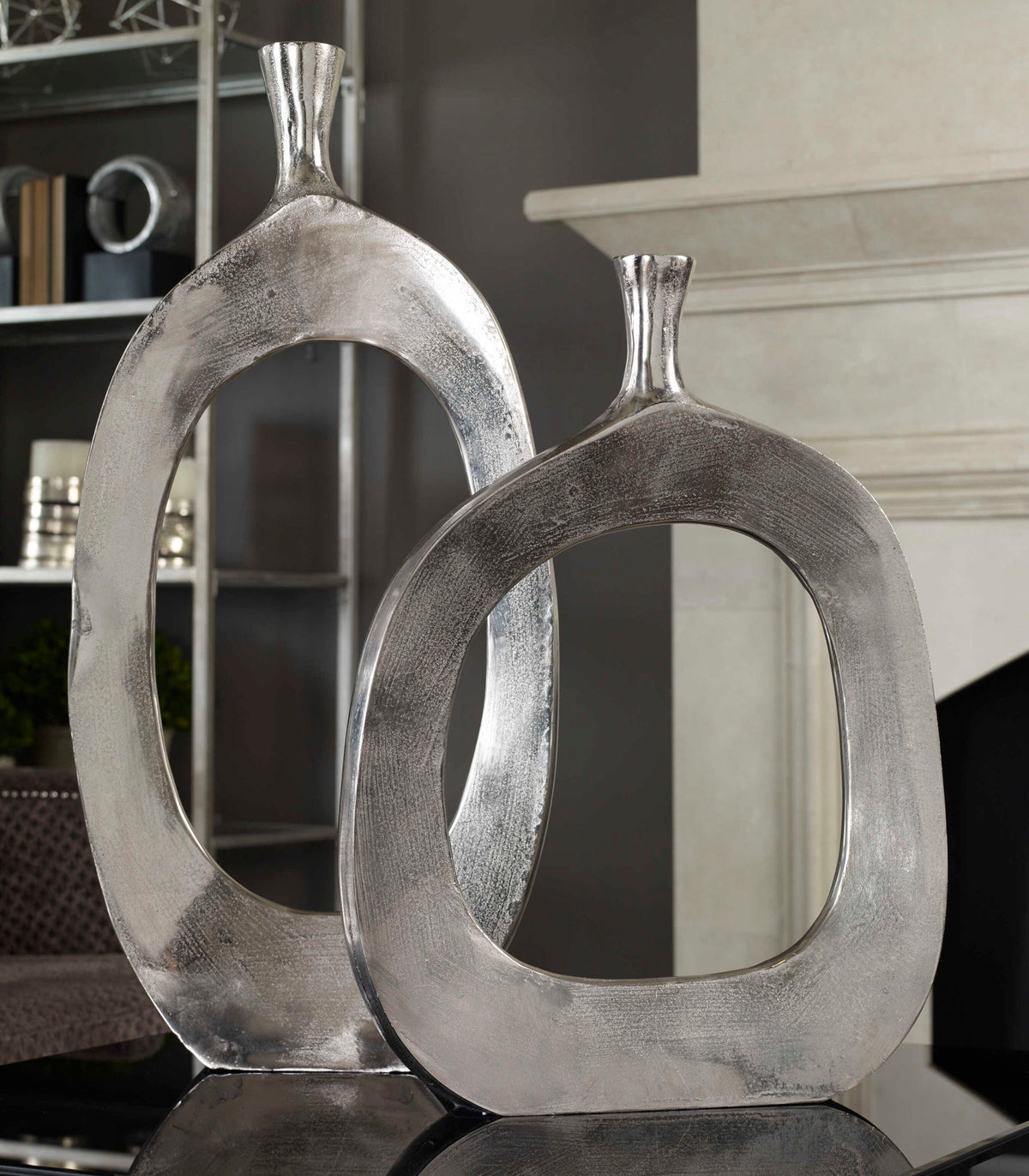 Cierra - Aluminum Vases (Set of 2) - Silver