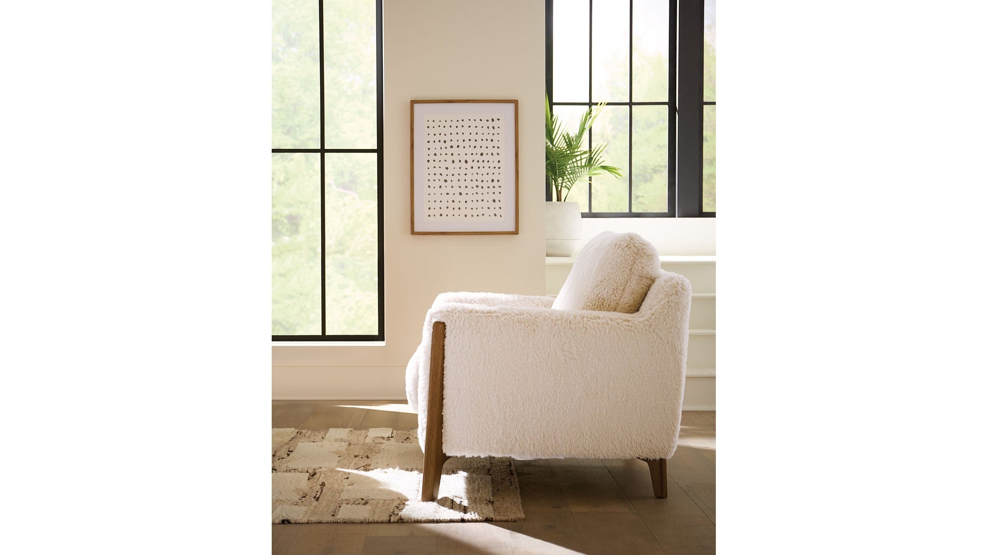 CC - Cynthia Chair - Beige