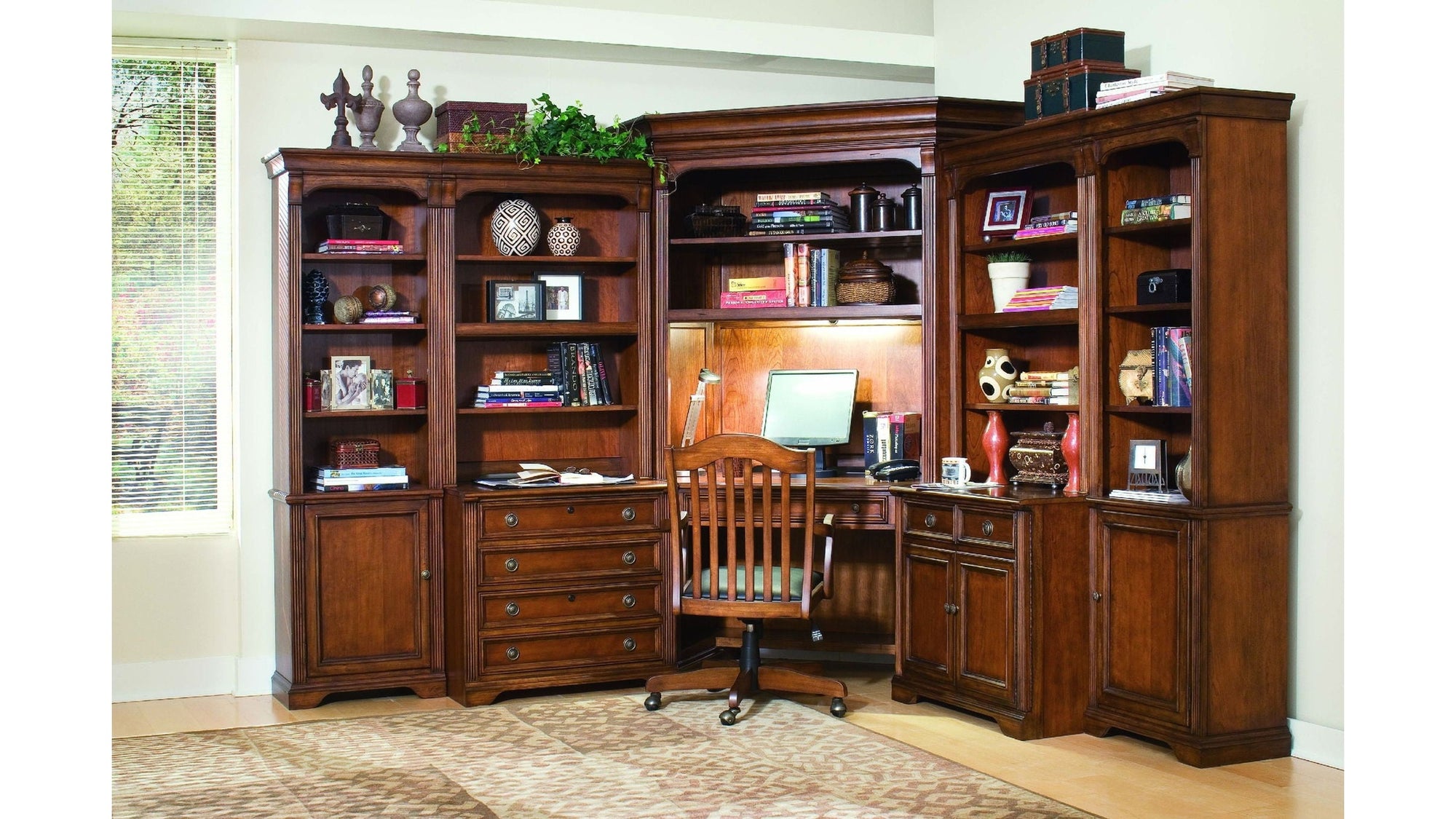 Brookhaven - Desk Chair - Light Brown