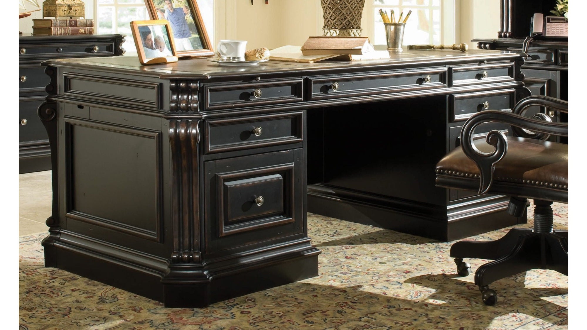 Telluride - Executive Desk