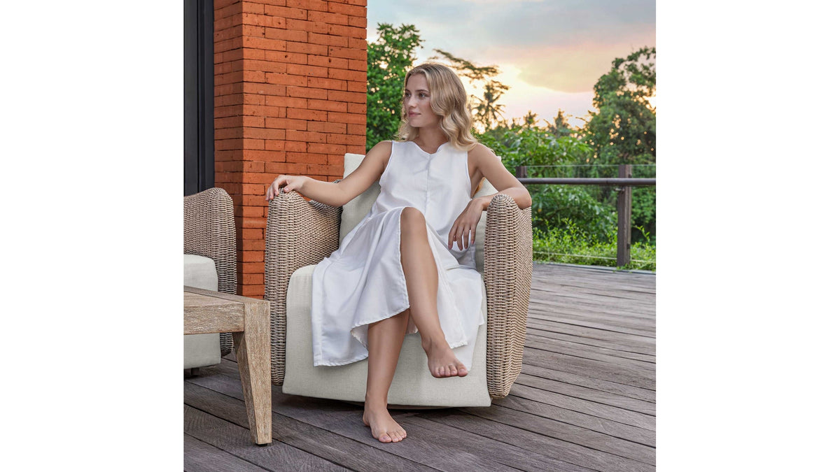 Sunset - Outdoor Swivel Lounge Chair - Oatmeal / Oyster White