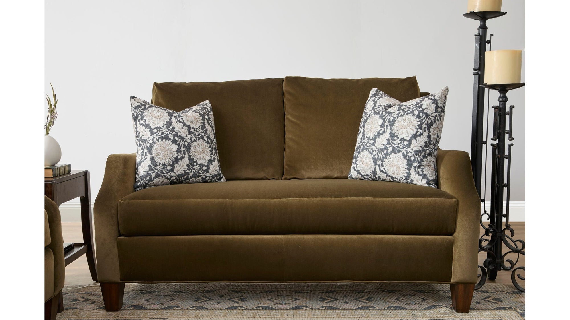 Gianna - Bench Loveseat