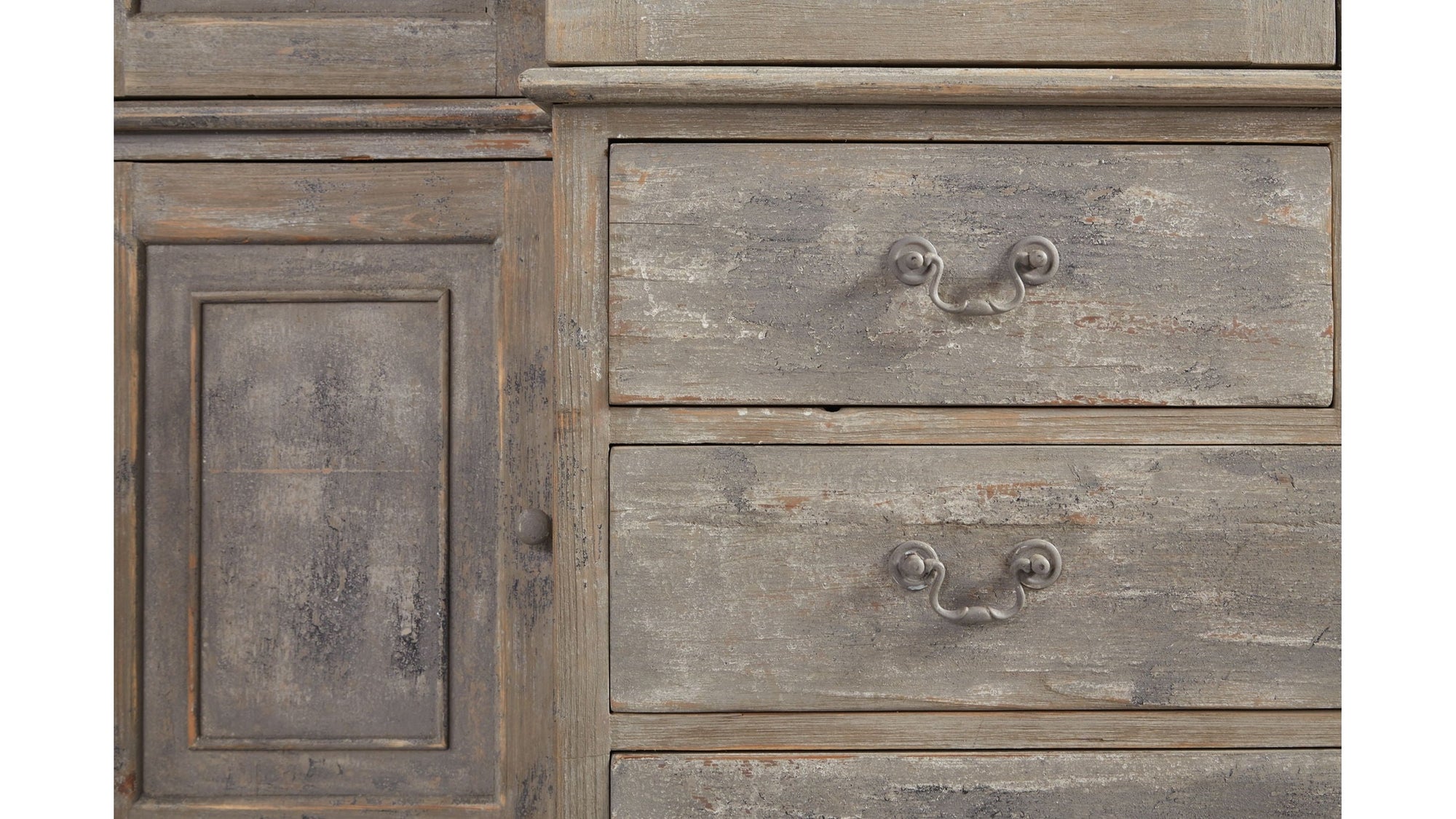 Churchill - Cabinet - Gray