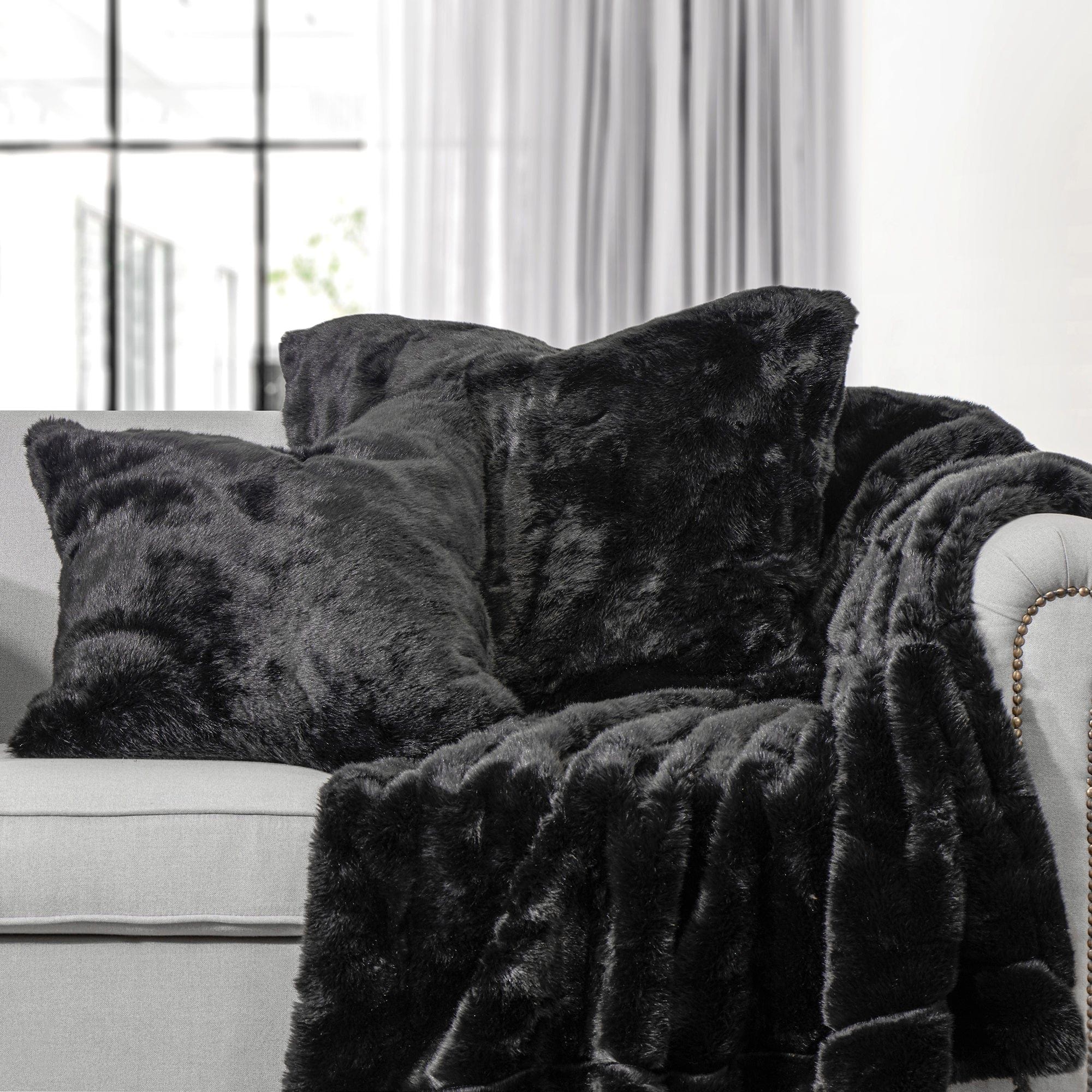 Arctic Bear - Oversized Throw Blanket - Black