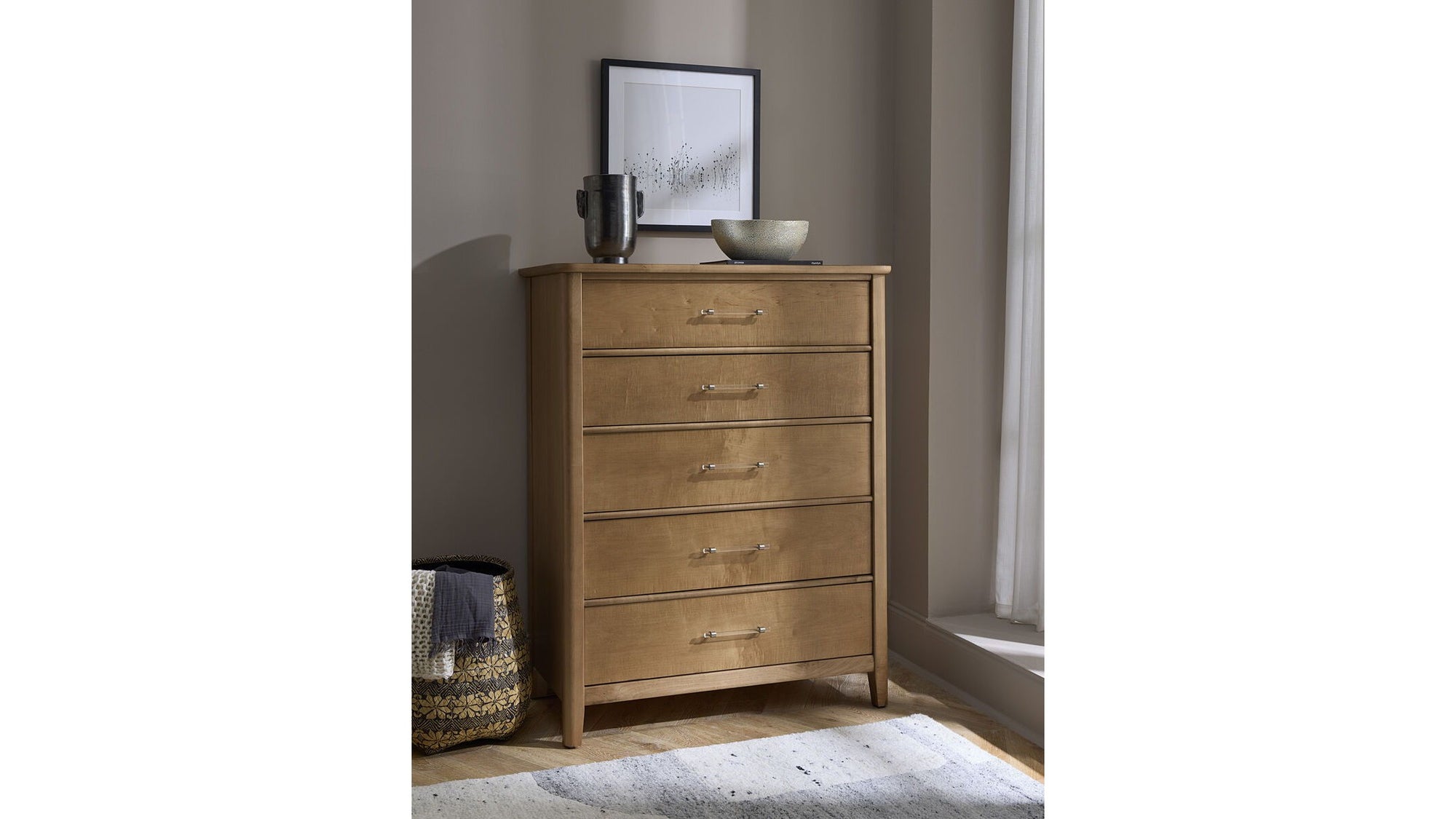 Nordhaven - 5 Drawer Chest