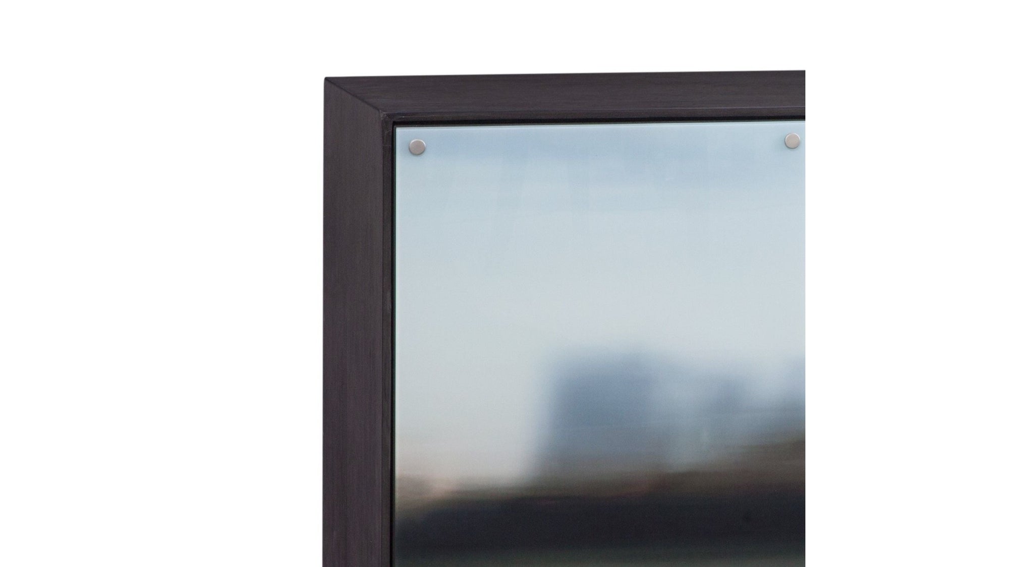 Perspective - Server - Brown Oak