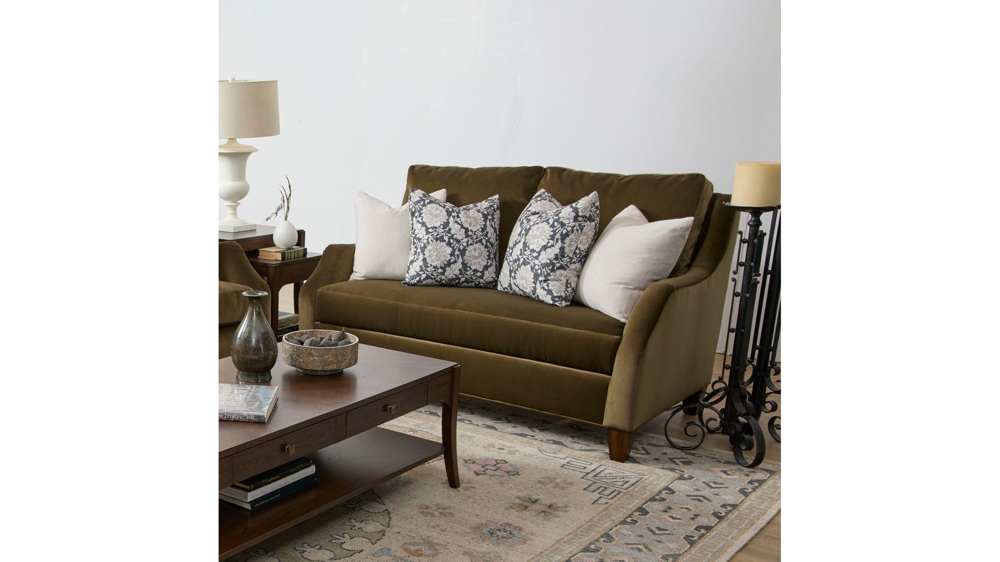 Gianna - Bench Loveseat