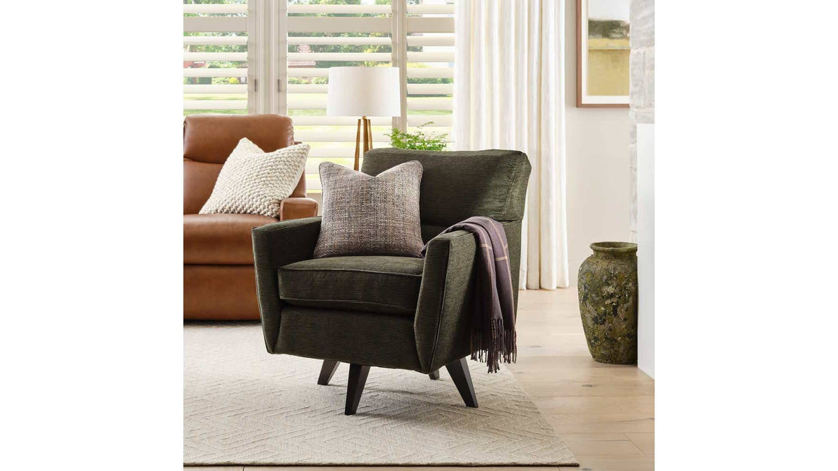 Bellevue High Leg Swivel Chair