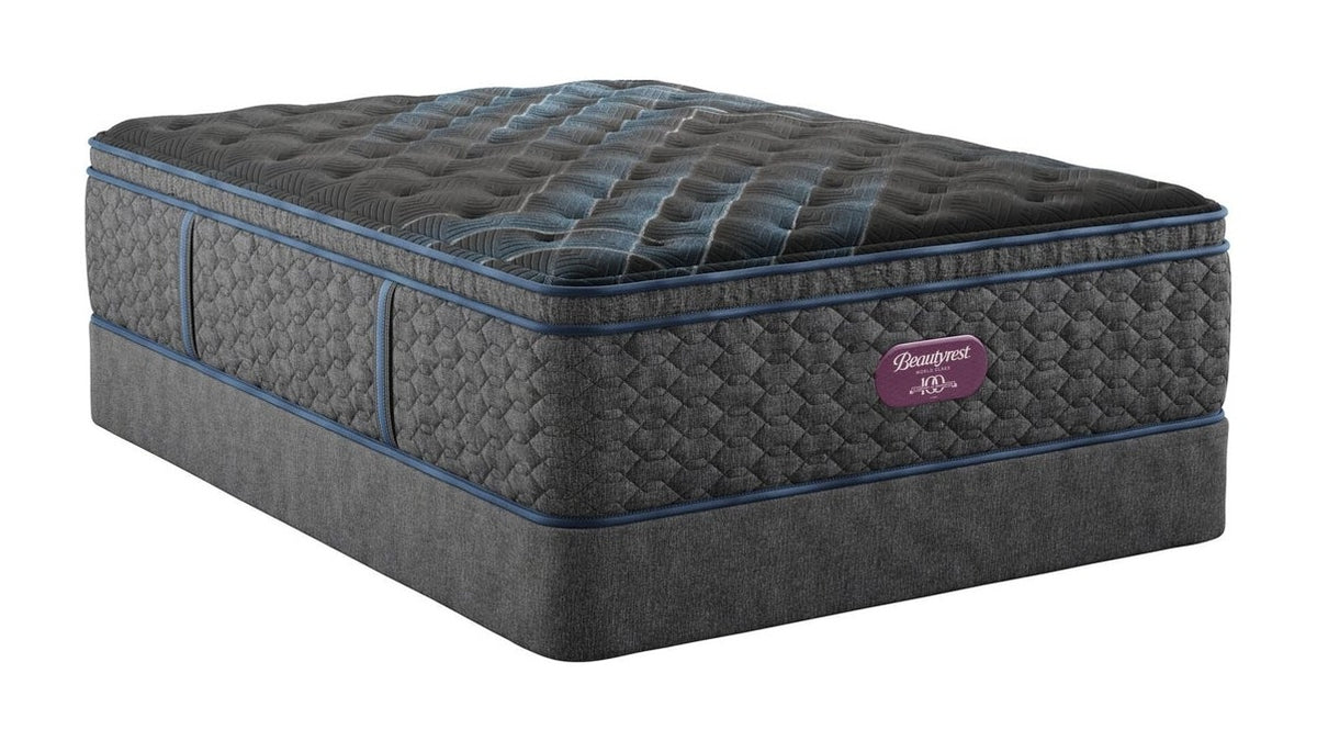 Beautyrest World Class - Level Four Plush Pillow Top Mattress