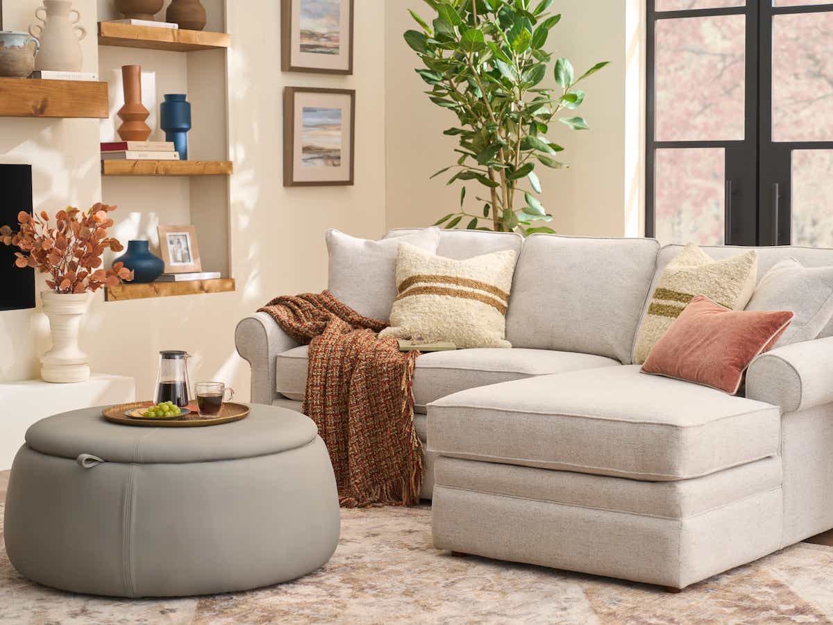Oliver Ottoman
