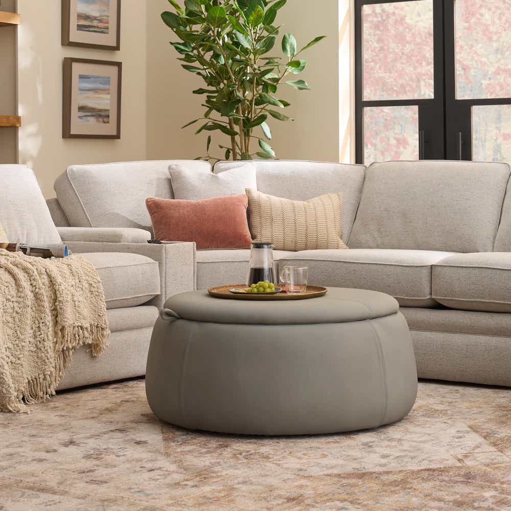 Oliver Ottoman