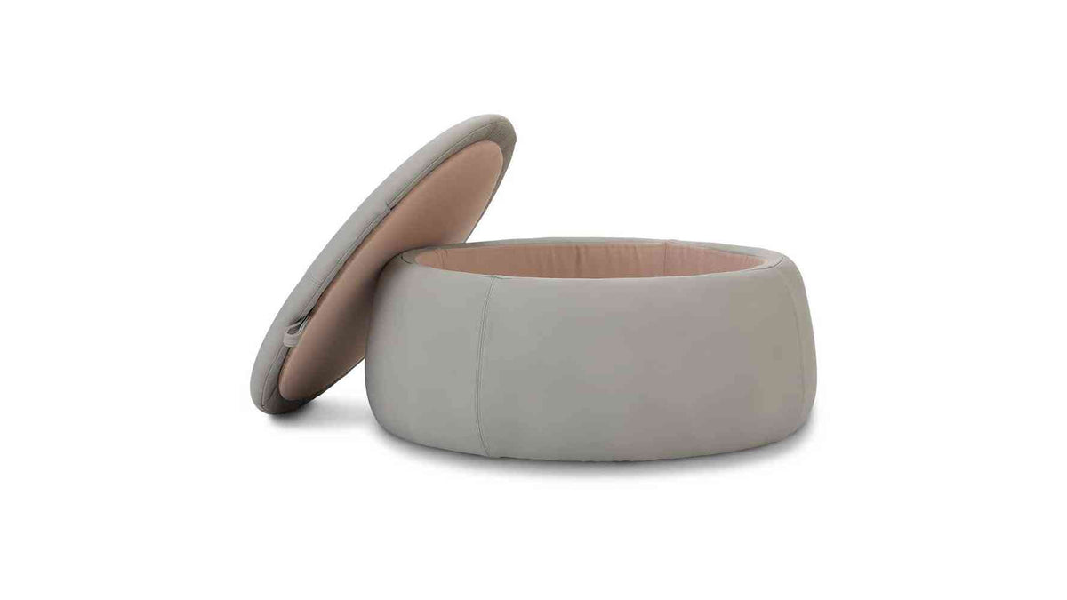 Oliver Ottoman