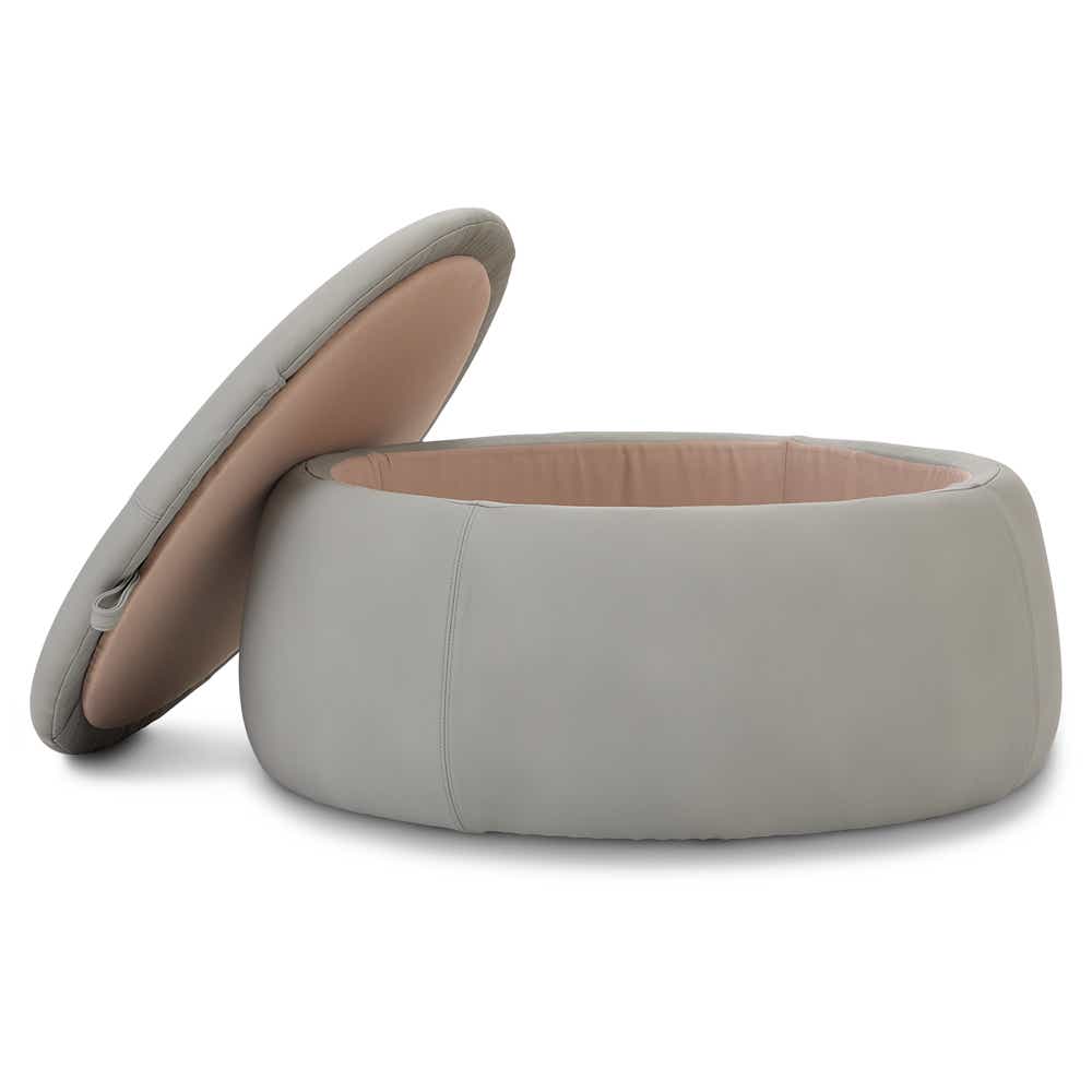 Oliver Ottoman