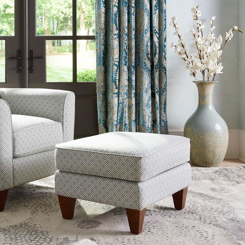 Allegra Ottoman