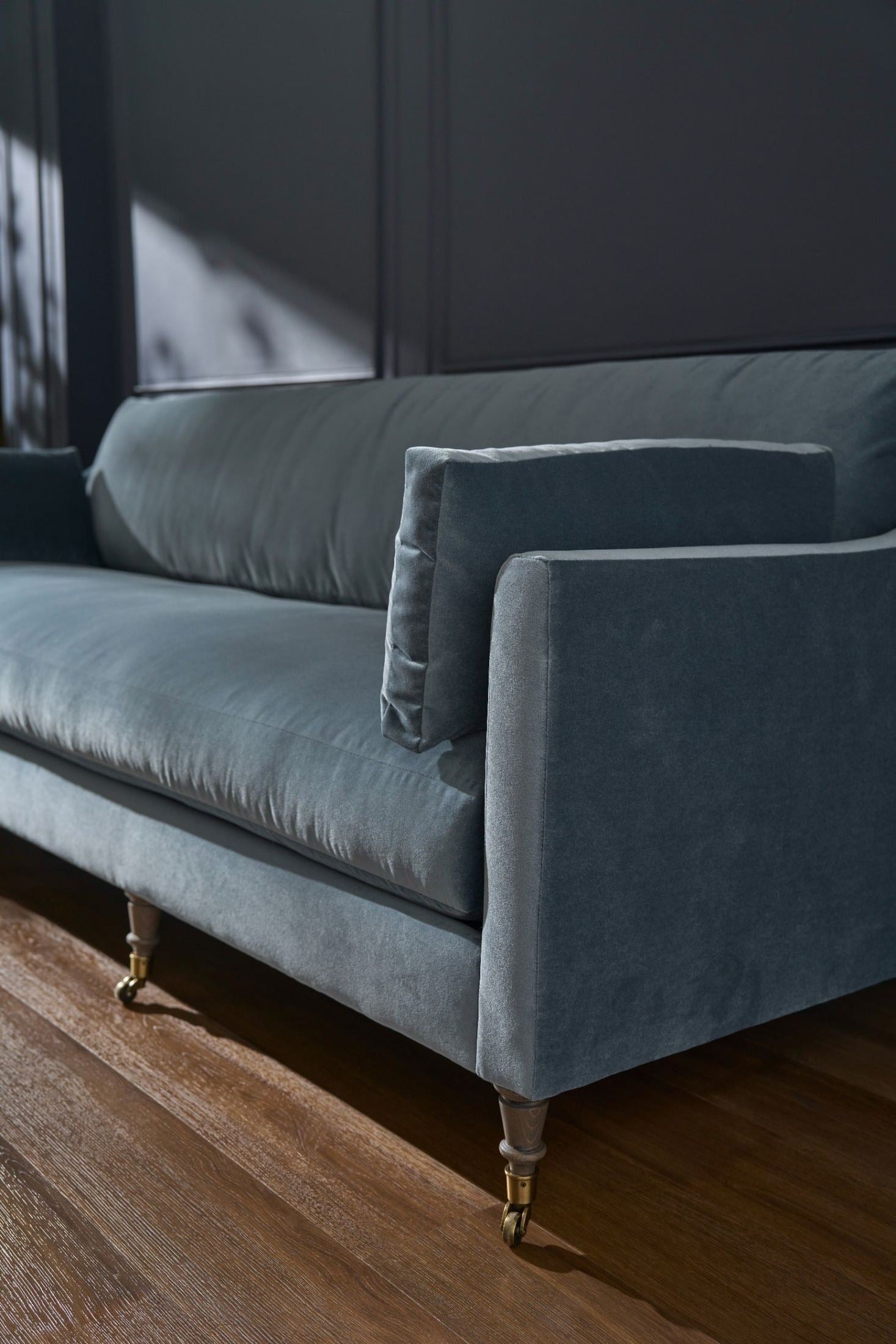 100" Dolce Grande Sofa