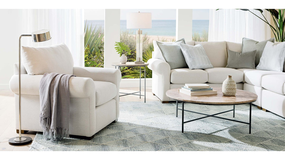 Hanover Roll Arm Chair