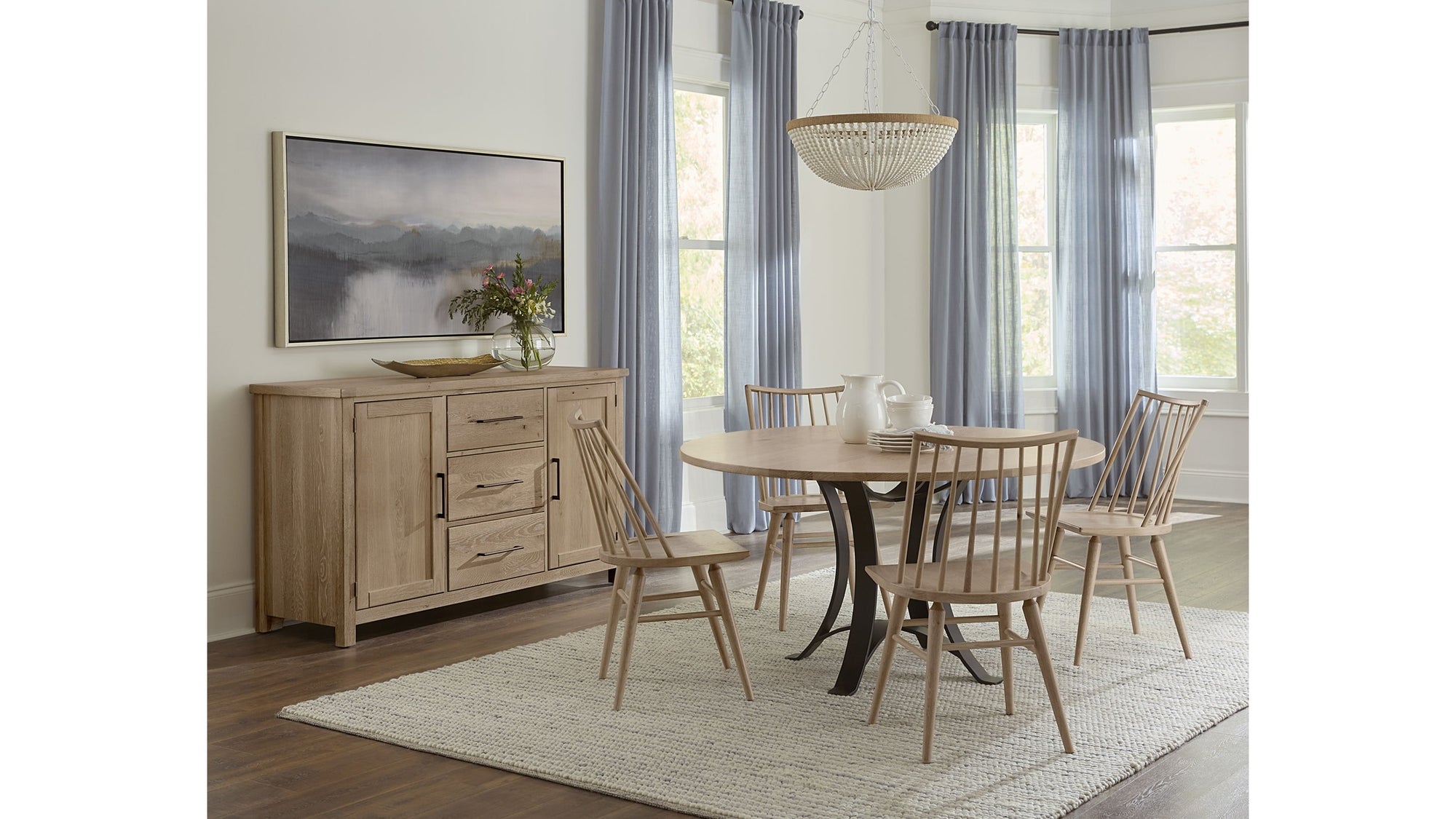 Dovetail - Solid American Oak - Round Table With A Metal Pedestal