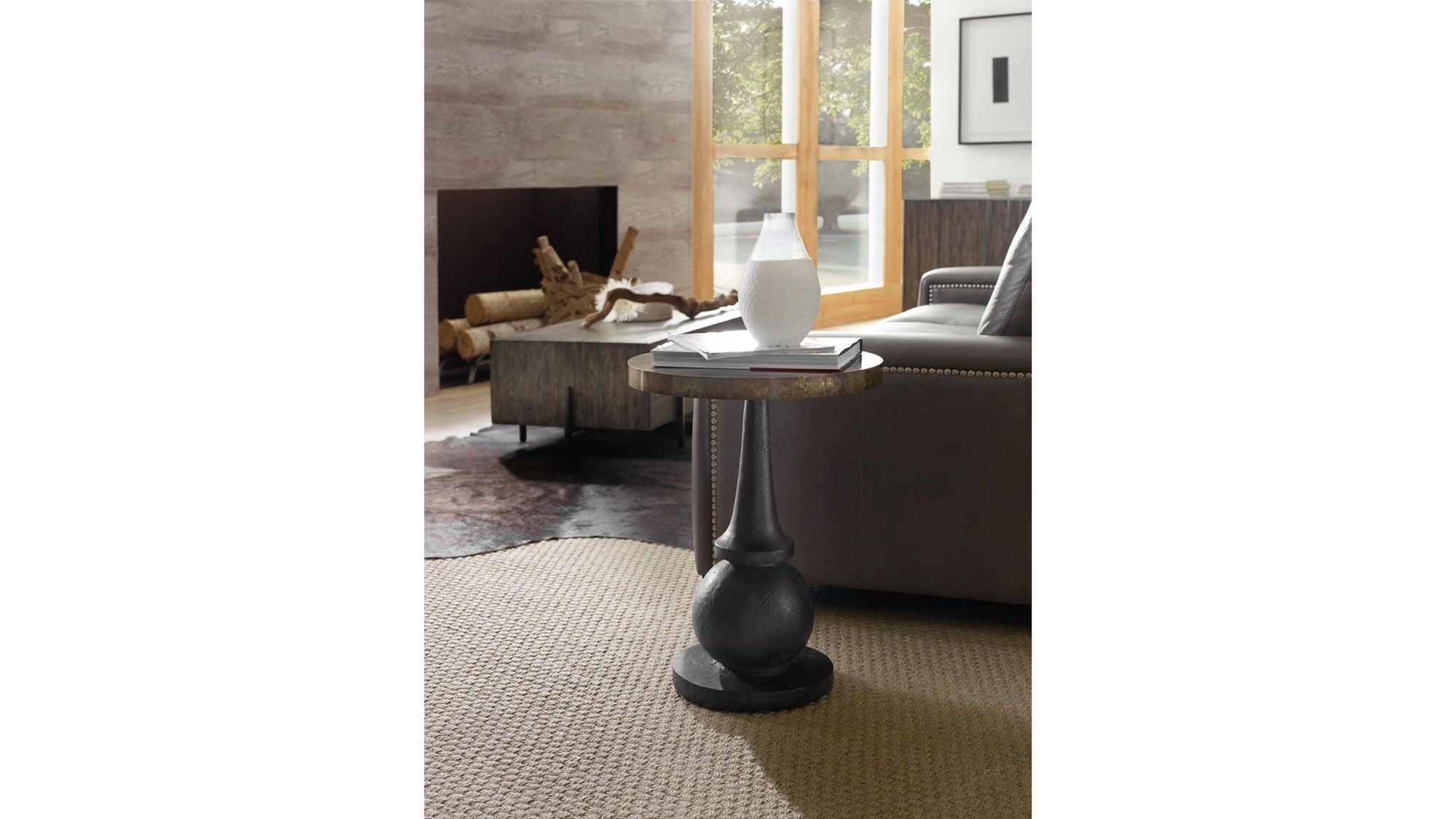 Curata - Accent Table - Light Brown / Black