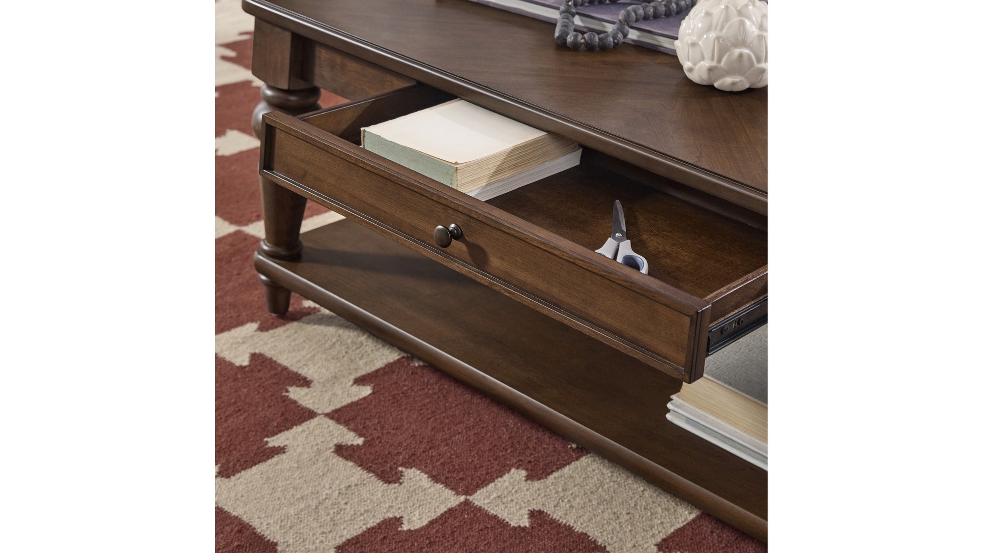 Bellevue - Table