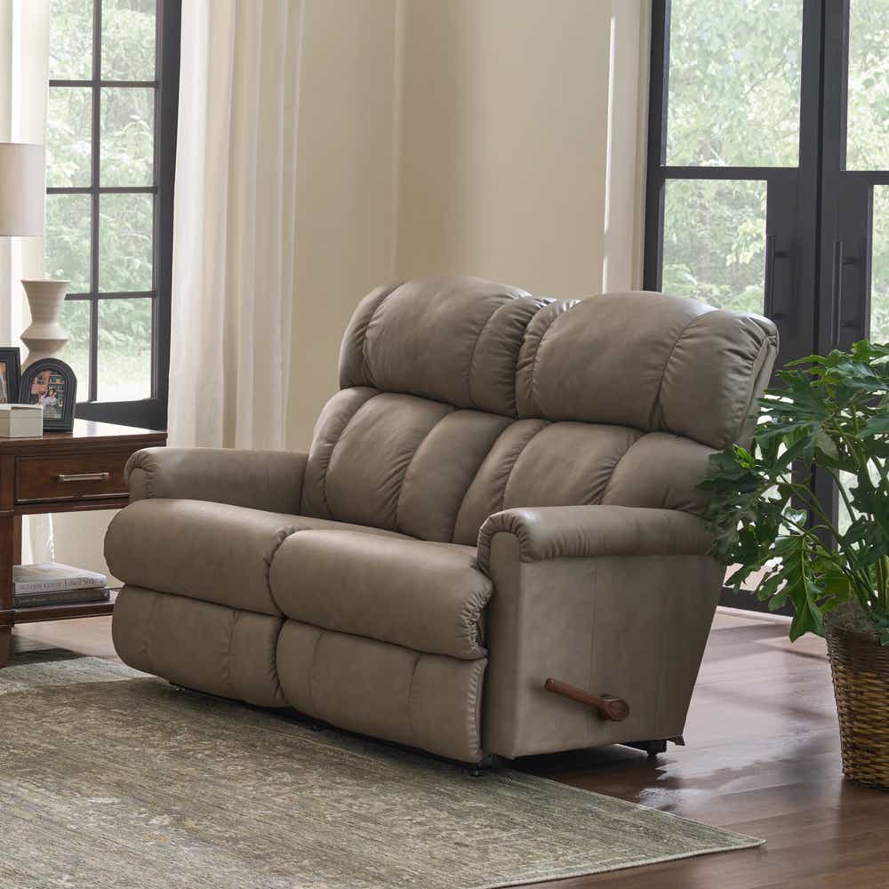 Pinnacle Wall Reclining Loveseat