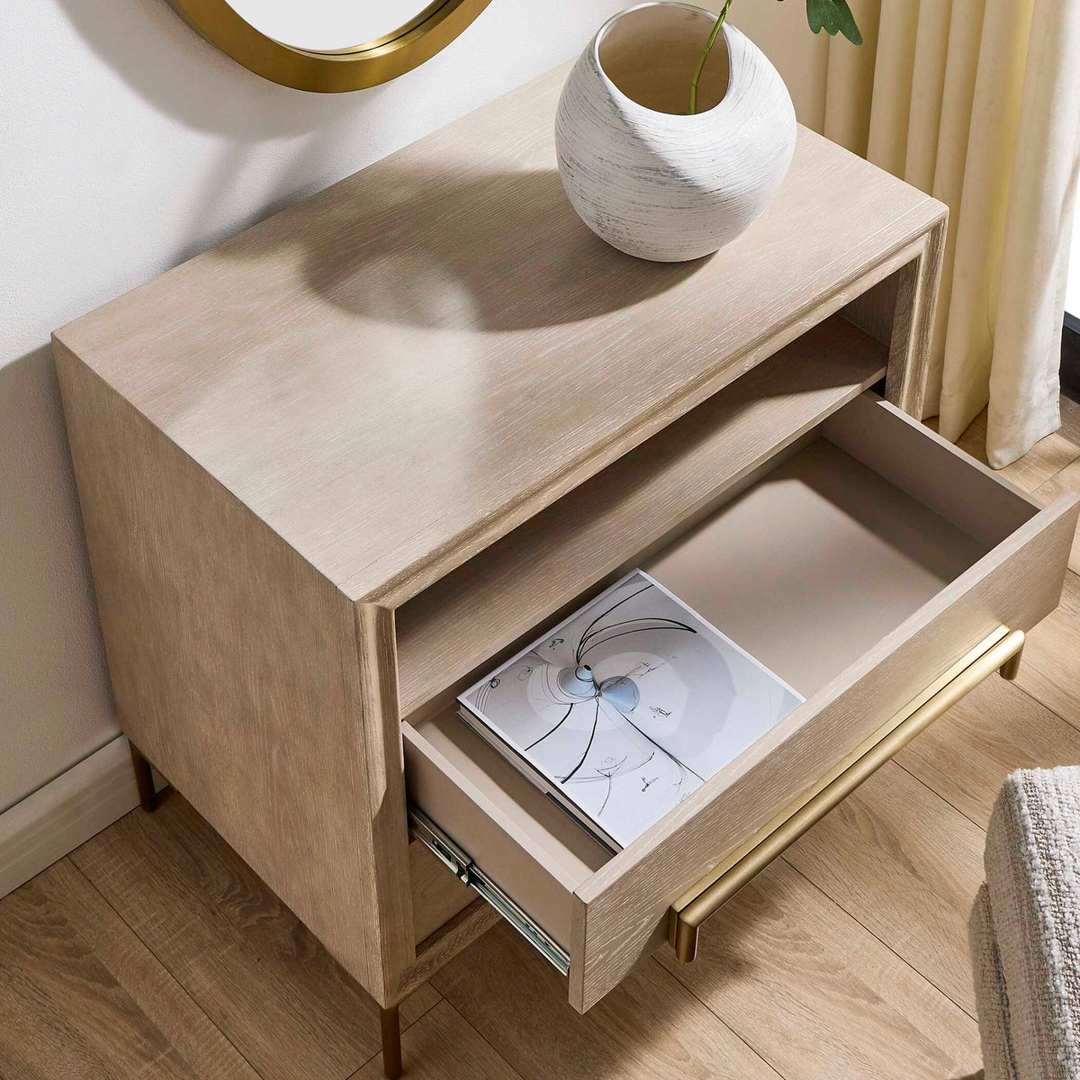 Alessia - Modern Side Table - Light Oak