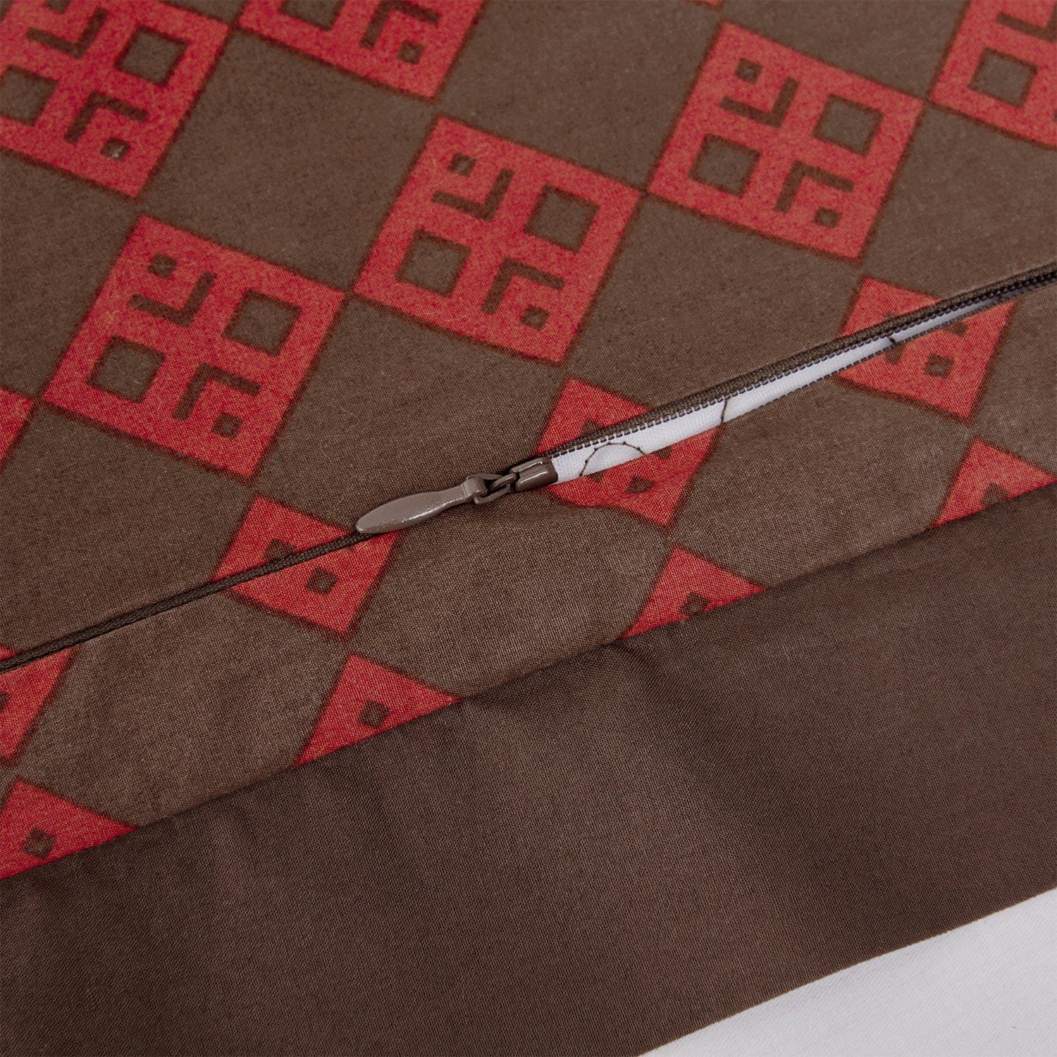 Rushmore - Full/Queen Reversible Quilt Set (Set of 3) - Red / Brown