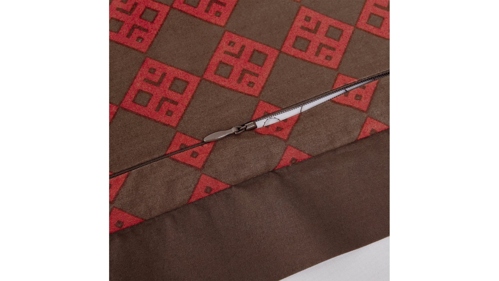 Rushmore - Full/Queen Reversible Quilt Set Set of 3 - Red / Brown