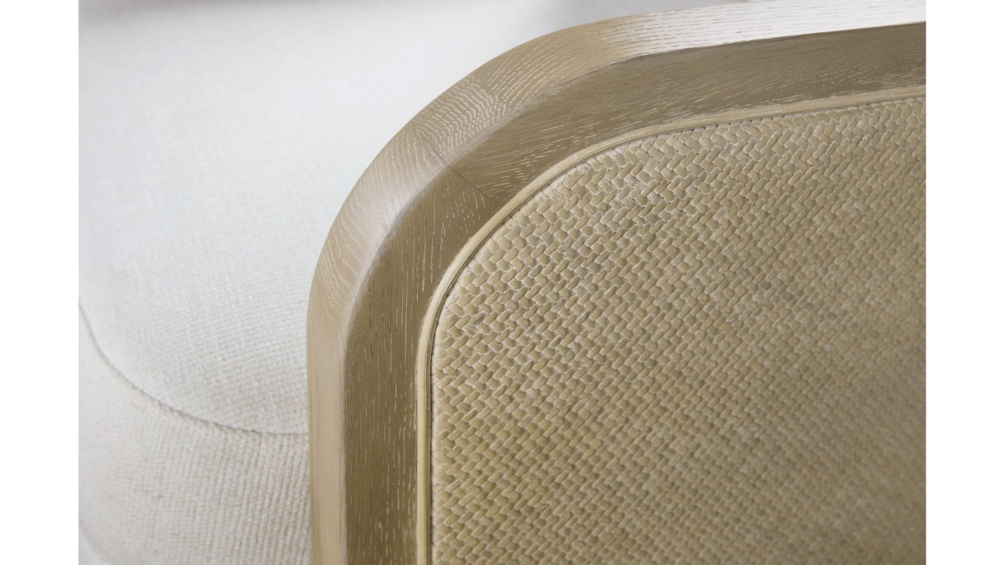 CC - Wilma Swivel Chair - White