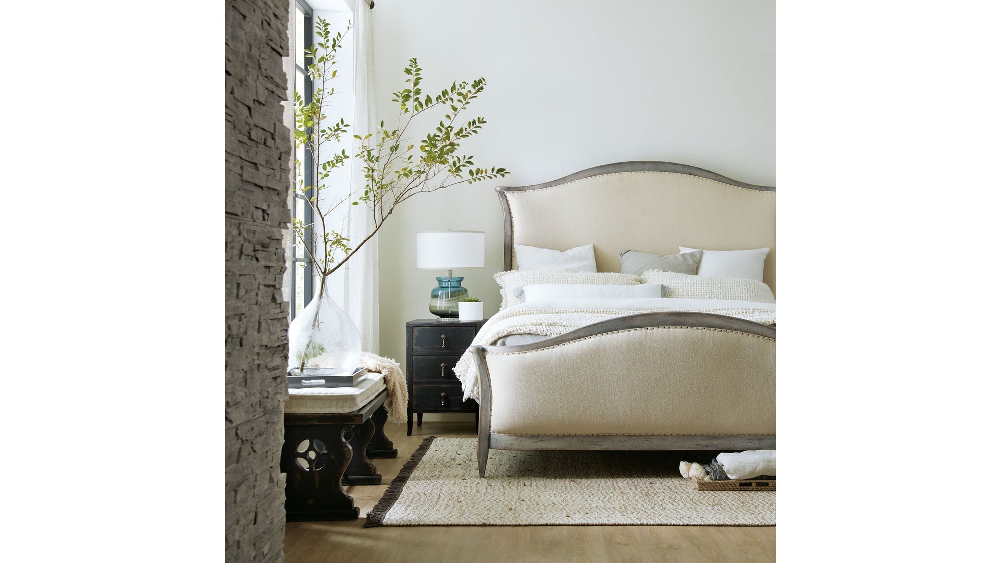 Ciao Bella - Telephone Table