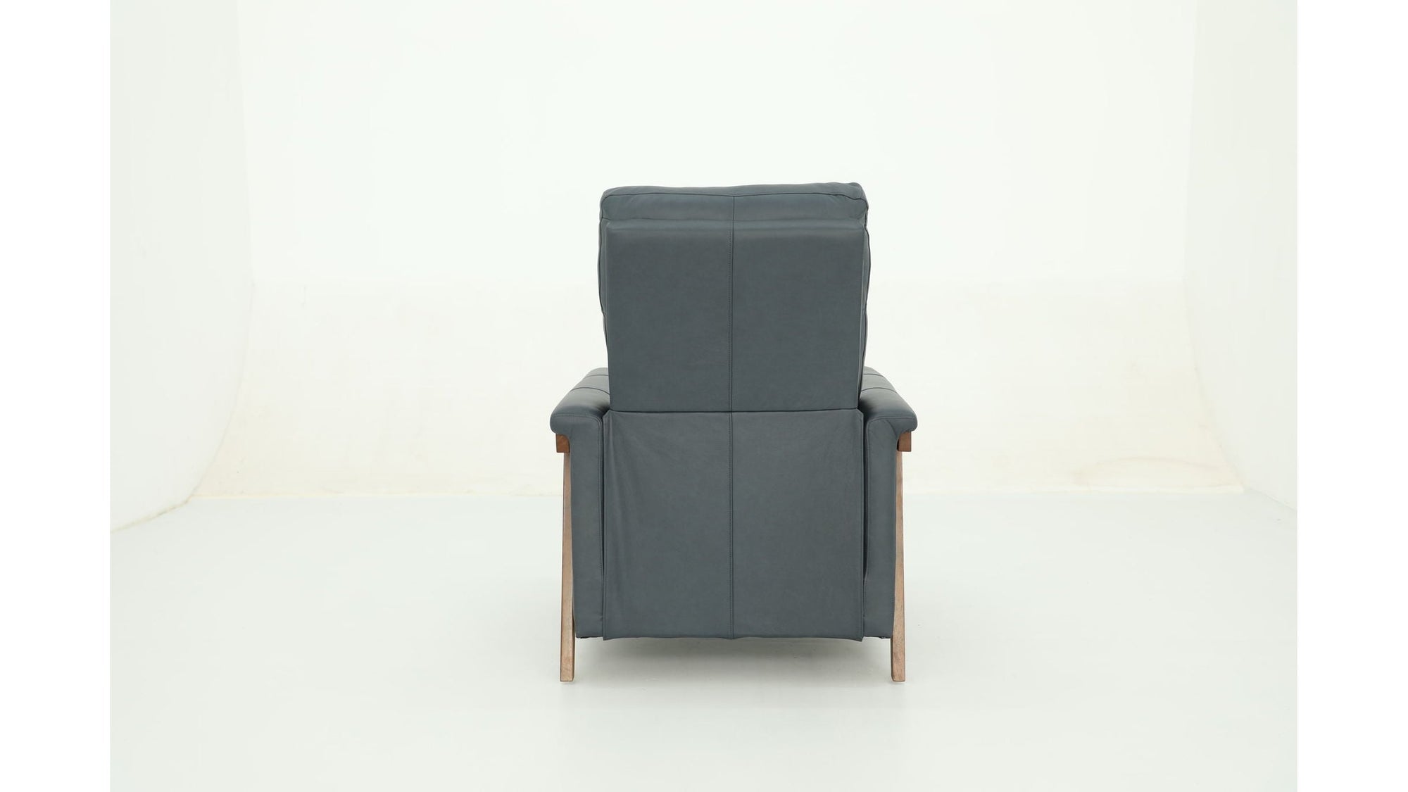 Lewiston - Push Thru The Arm Recliner