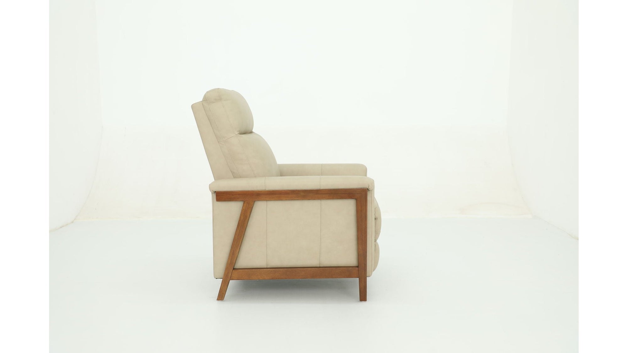 Lewiston B - Push Thru The Arm Recliner